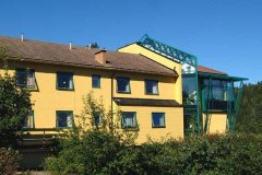stor-fra-ost-bredde-firkantet-